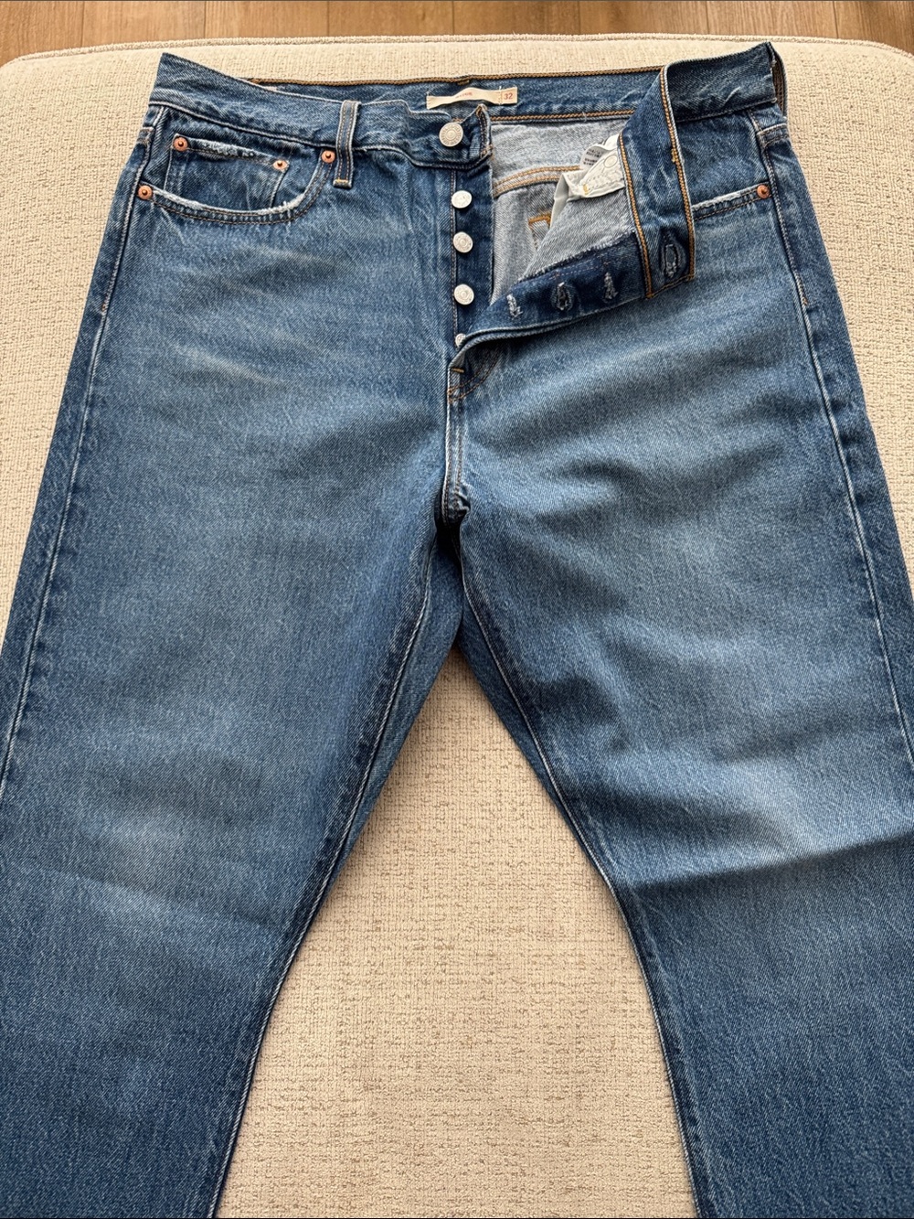 Levi’s Wedgie Straight Jeans